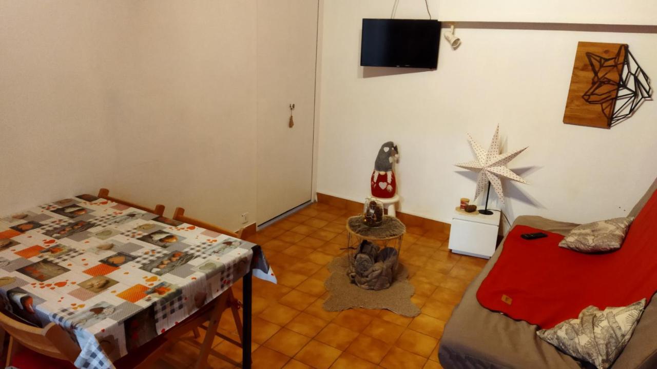 Gites Chalet Grand Cerf Montclar-Ubaye Buitenkant foto